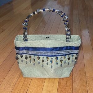 Boutique purse pretty handbag